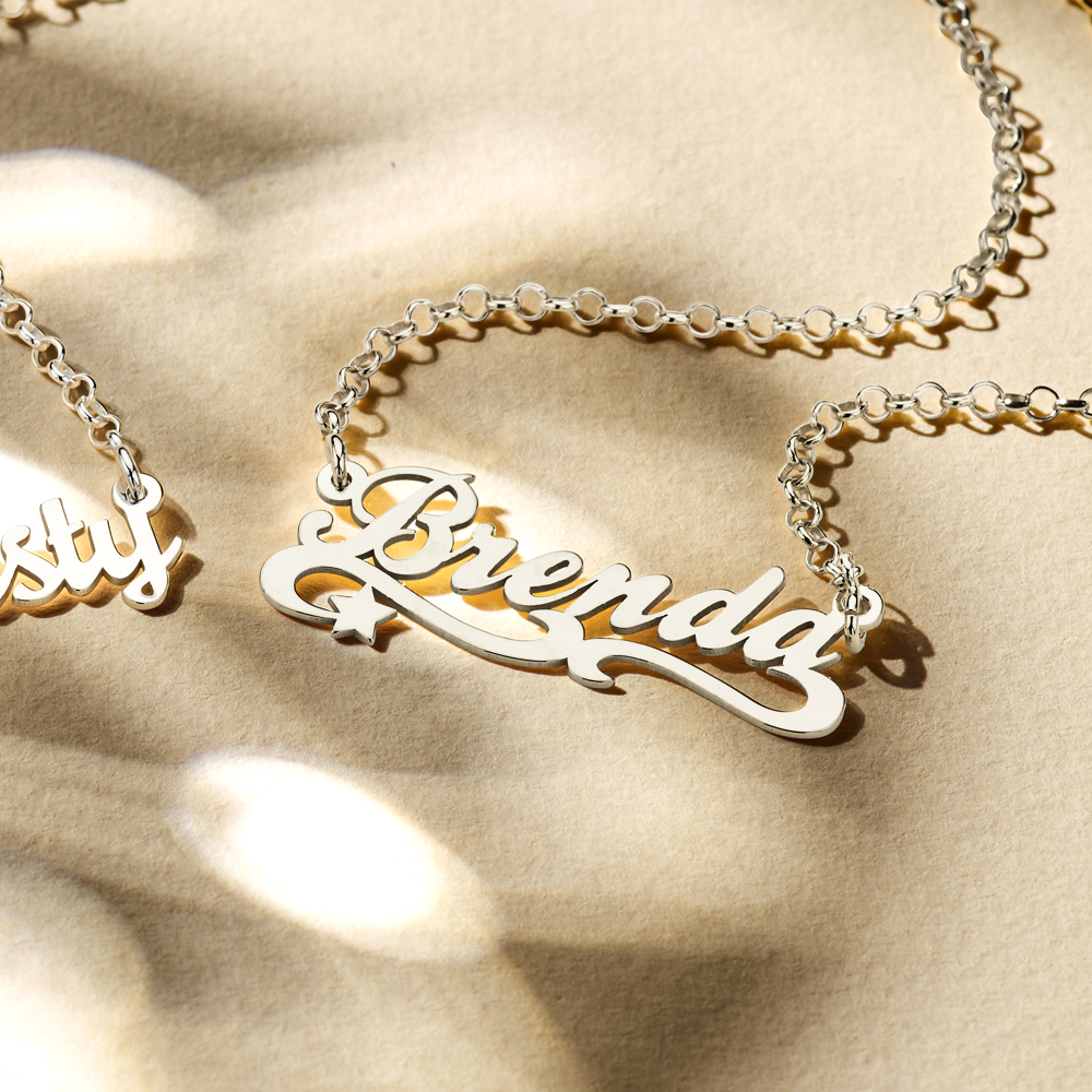 Silver child’s name necklace, model Brenda